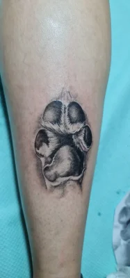 Hhuellaperro 3 11Zon | Culpa Mía Tattoo - Estudio Tatuajes Madrid